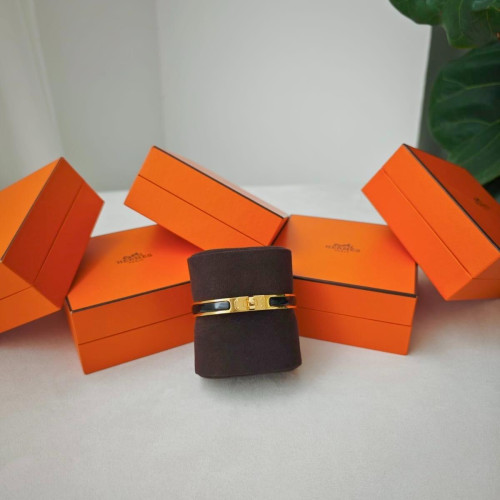 Hermes Mini Clic Kelly Bracelet