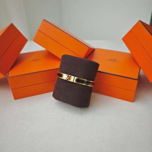 Hermes Mini Clic Kelly Bracelet