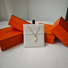 Hermes Mini Maillon Pendant