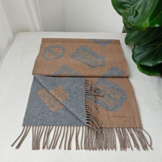 Hermes Carre en Boucles Cashmere